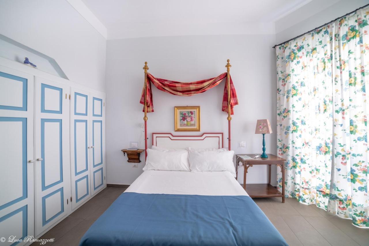 Hotel Janna 'E Mare à Cagliari Extérieur photo