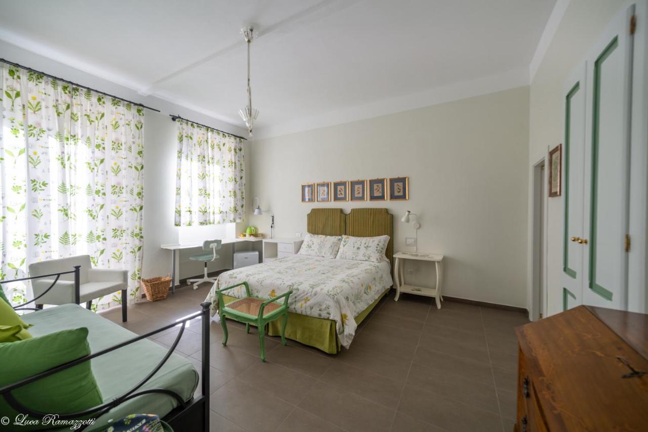 Hotel Janna 'E Mare à Cagliari Extérieur photo
