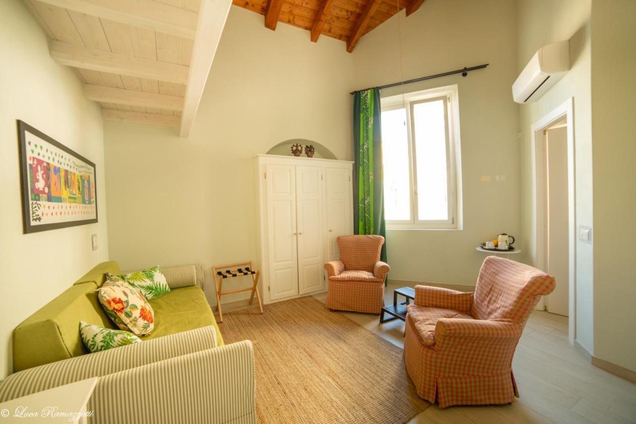 Hotel Janna 'E Mare à Cagliari Extérieur photo